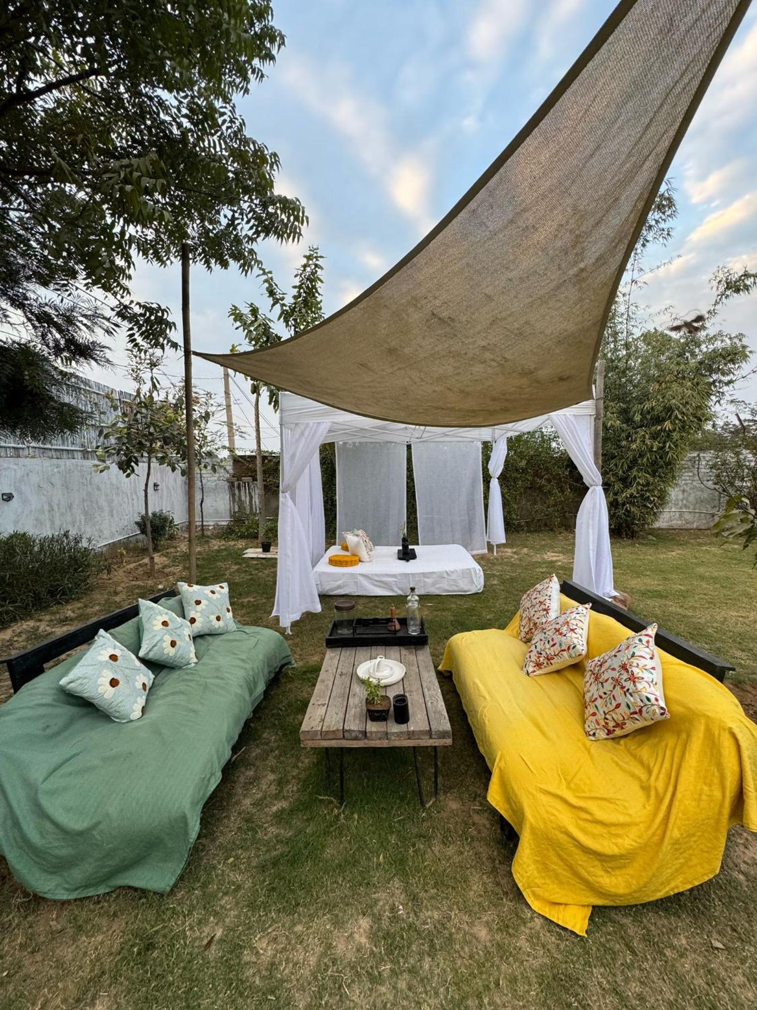 The Nirvana Nest Gurgaon Exterior photo